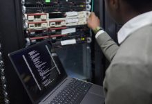 What is cloud hosting services